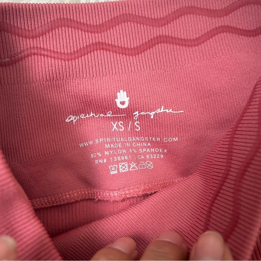 Spiritual Gangster Seamless Ruffle hem biker shorts in dusty rose size: XS/S - Picture 7 of 8